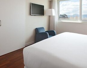 NH Pamplona Iruña Park