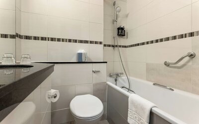 Tavistock Hotel