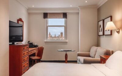 Radisson Blu Hotel, London Leicester Square