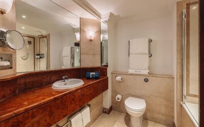 Radisson Blu Hotel, London Leicester Square