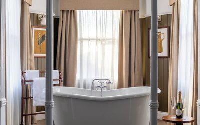 The Drayton Court Hotel