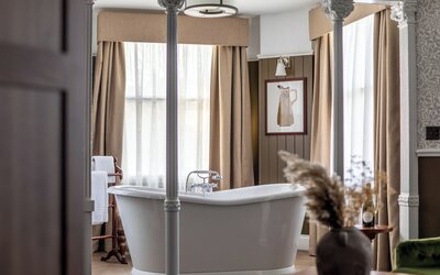 The Drayton Court Hotel