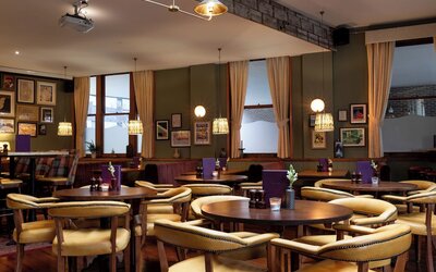 The Drayton Court Hotel