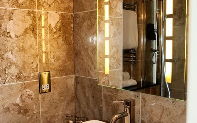 Collection Hotel Birmingham