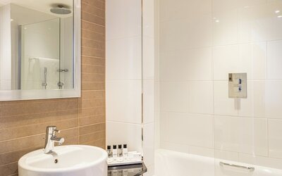 The Marble Arch Hotel, by Thistle