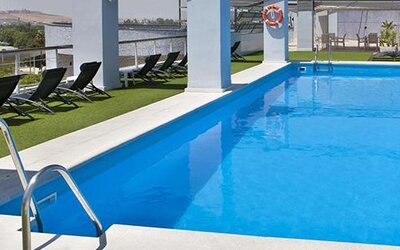 NH Sevilla Plaza De Armas