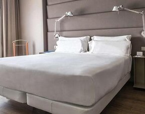 NH Sevilla Plaza De Armas