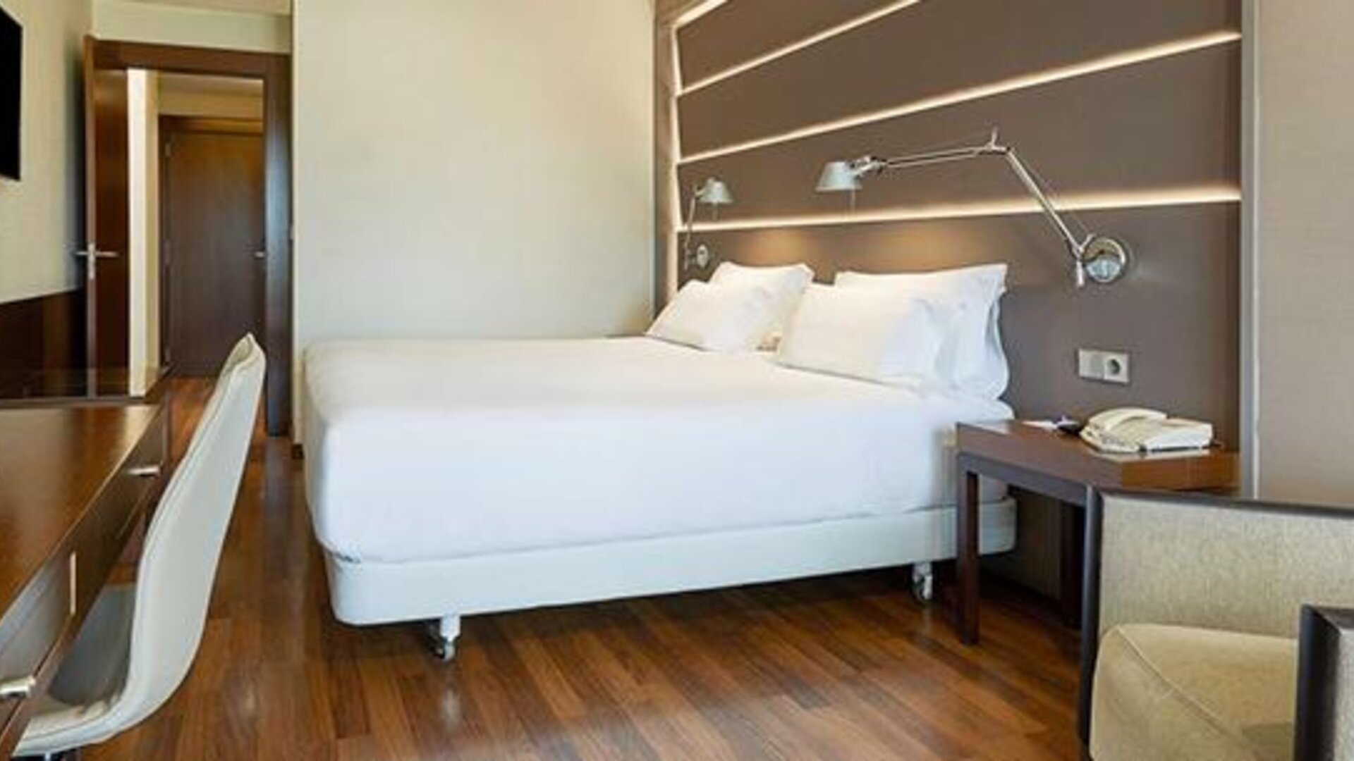 NH Sevilla Plaza De Armas