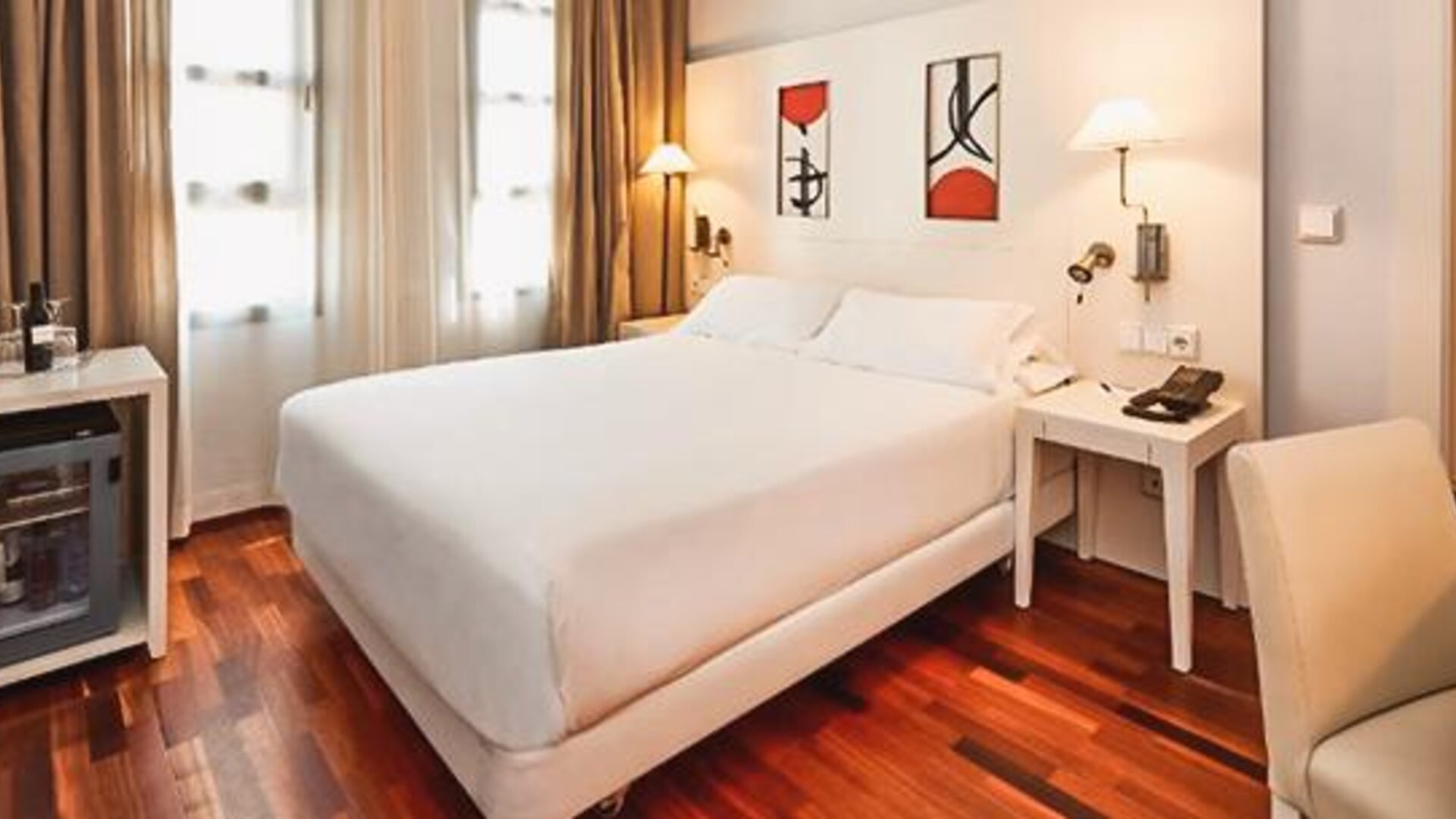 NH Valencia Las Artes