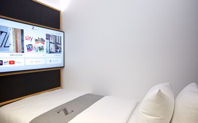The Z Hotel City