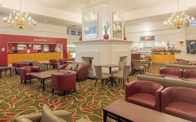 Dining room and lounge at Hilton Leicester.