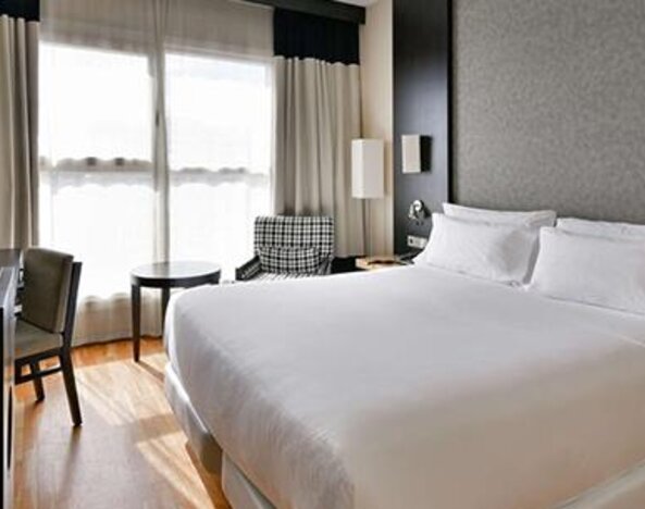 Hotel NH Valencia Center