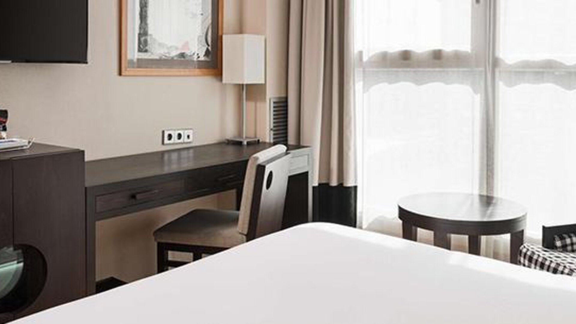 Hotel NH Valencia Center