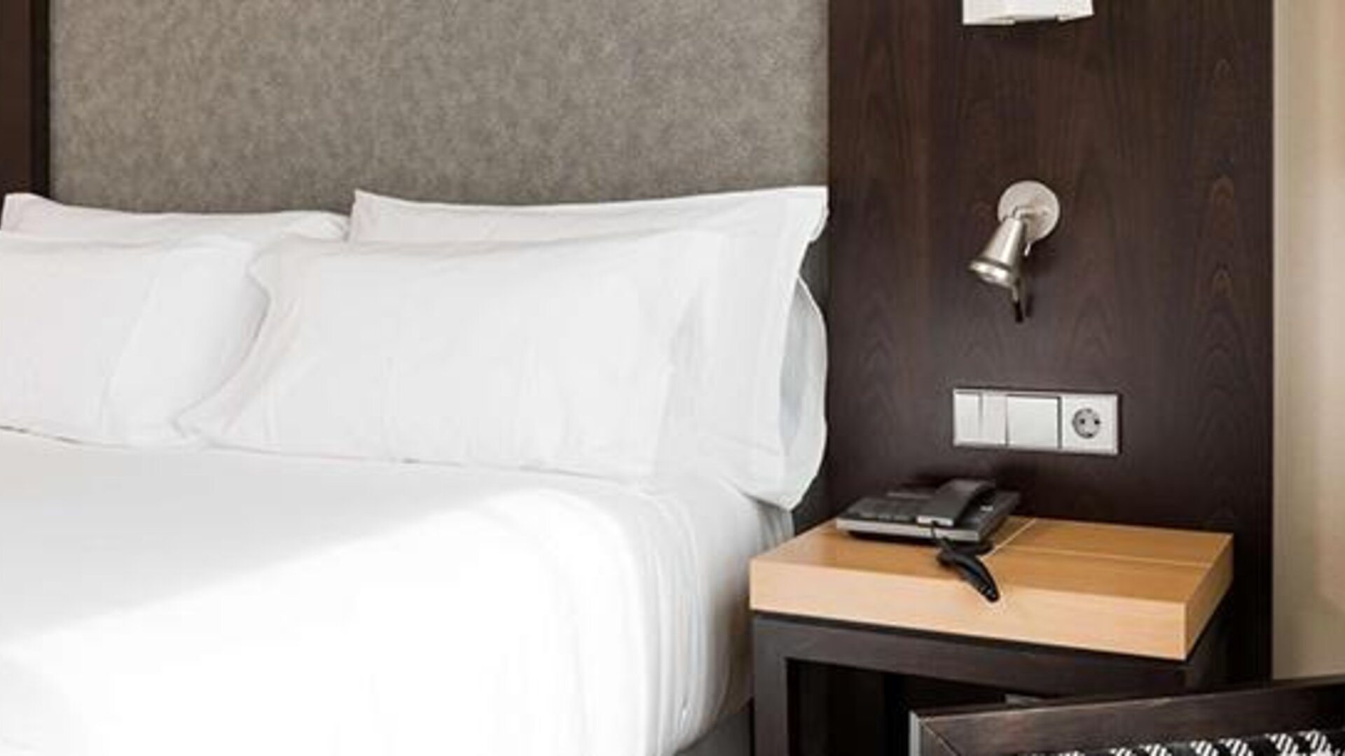 Hotel NH Valencia Center