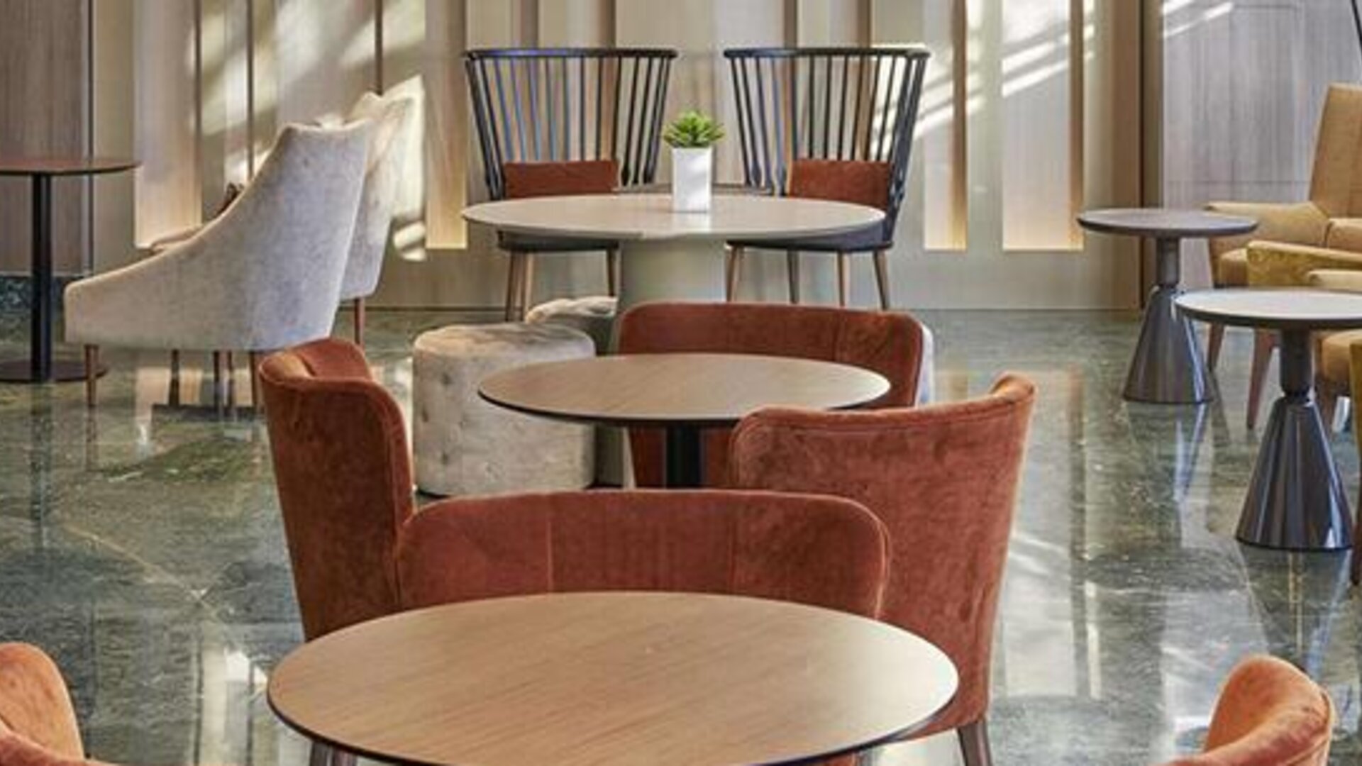 Hotel NH Valencia Center