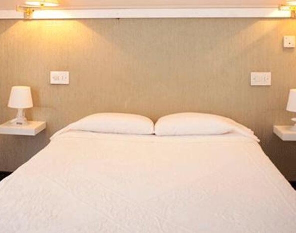 Hotel Malvarrosa Beach Rooms