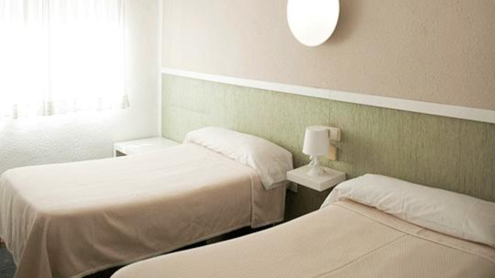 Hotel Malvarrosa Beach Rooms