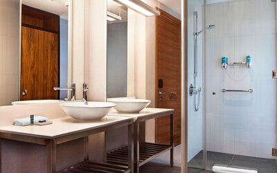 Aloft by Marriott London Excel