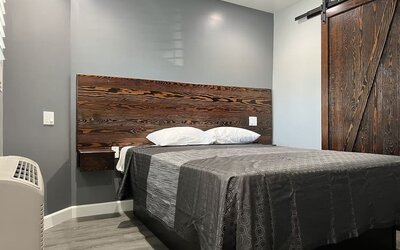 Relaxing day use room at ERTH INN By AGA Bell Gardens.