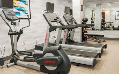 Fitness center at Fairfield Inn & Suites New York Brooklyn.