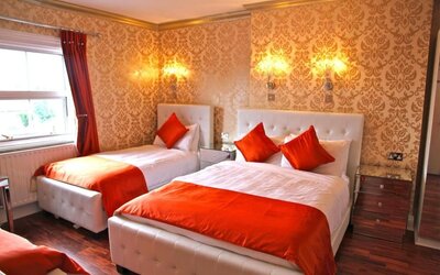 Crompton Guest House
