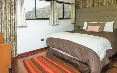 Hotel & Apartments Davesa House