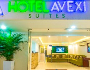 Hotel Avexi Suites By GEH Suites