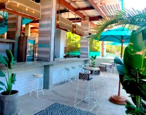 MuchoSur Manzanillo CTG