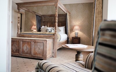 The White Hart Hotel
