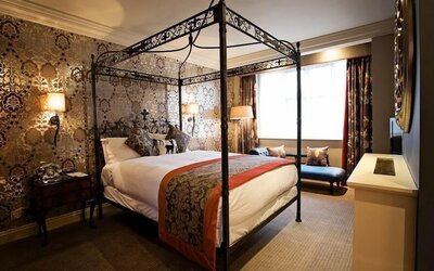 The White Hart Hotel