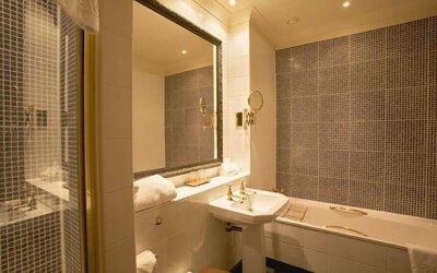 The White Hart Hotel