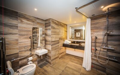 DoubleTree by Hilton London Kingston Upon Thames