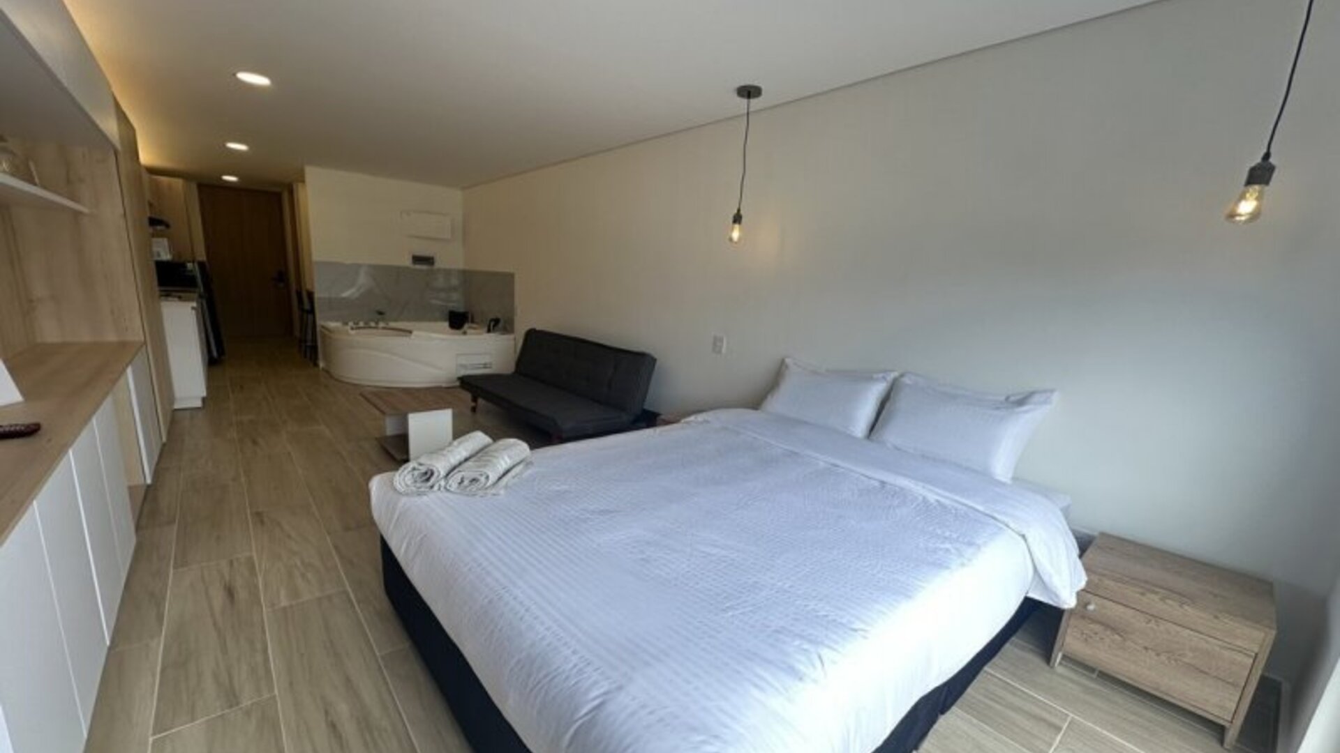 Apartaestudio Con Jacuzzi Privado Y Vistas A Las Montañas