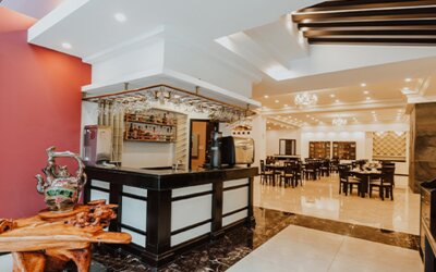 Nobility Grand Hotel