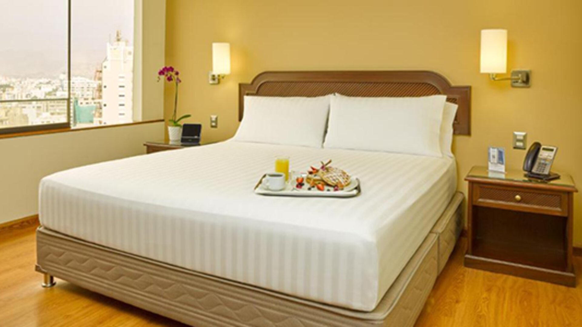 Hotel Estelar Miraflores