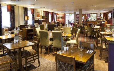 Premier Inn Leeds City - Elland Road