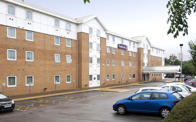 Premier Inn Leeds City - Elland Road