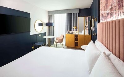 Junior Suite, 1 King Bed