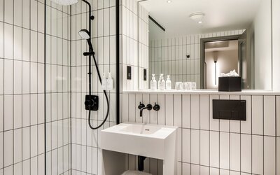 Southgate Hotel London
