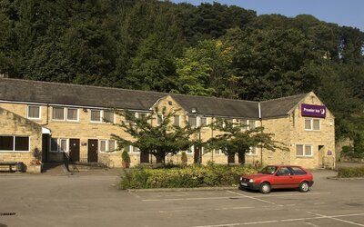 Premier Inn Halifax South
