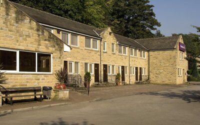 Premier Inn Halifax South