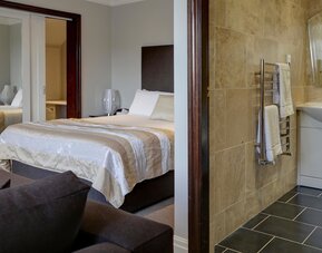 Best Western Bradford Guide Post Hotel