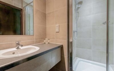 Best Western Bradford Guide Post Hotel
