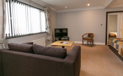 Best Western Bradford Guide Post Hotel