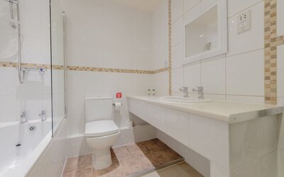 Best Western Bradford Guide Post Hotel