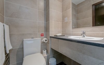 Best Western Bradford Guide Post Hotel