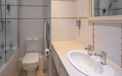 Best Western Bradford Guide Post Hotel