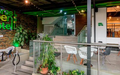 Lleras Green Hotel