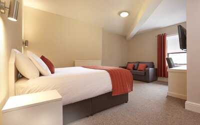 The Imperial Crown Hotel