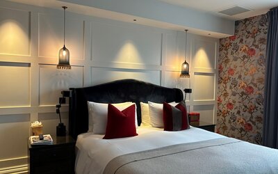 Manor House Lindley